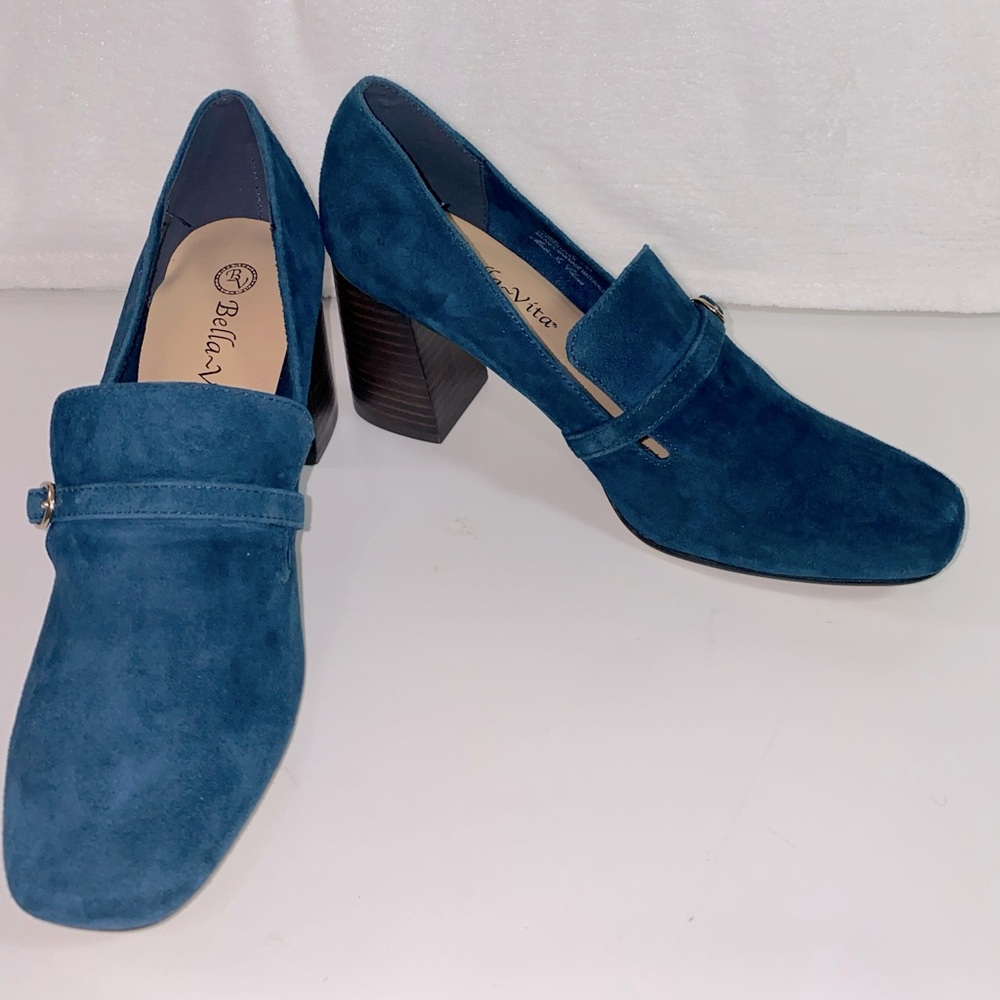 Bella Vita Ashton Square Toe Blue Suede Block heel Pumps